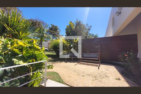 Casa de condomínio à venda com 600m², 7 quartos e 8 vagasFachada