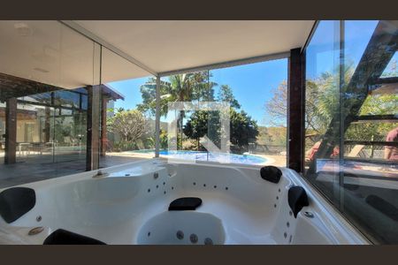 Casa de condomínio à venda com 600m², 7 quartos e 8 vagasSauna/Hidro