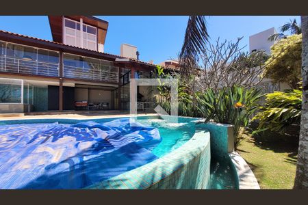 Casa de condomínio à venda com 600m², 7 quartos e 8 vagasPiscina