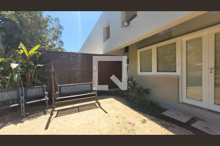 Casa de condomínio à venda com 600m², 7 quartos e 8 vagasFachada