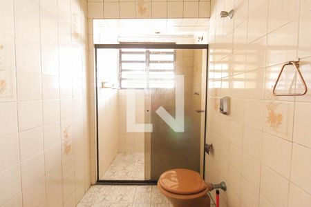 Casa à venda com 783m², 2 quartos e 1 vagaBanheiro