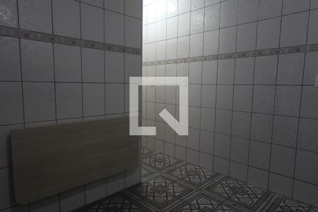 Cozinha de casa para alugar com 1 quarto, 50m² em Jardim Vila Carrão, São Paulo