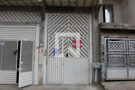 Fachada de casa para alugar com 1 quarto, 50m² em Jardim Vila Carrão, São Paulo