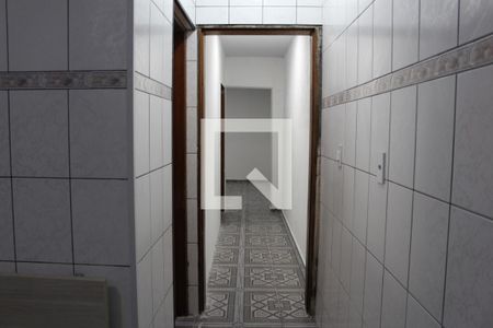Corredor de casa para alugar com 1 quarto, 50m² em Jardim Vila Carrão, São Paulo