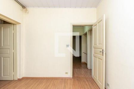 Casa à venda com 4 quartos, 350m² em Vila Maria Alta, São Paulo