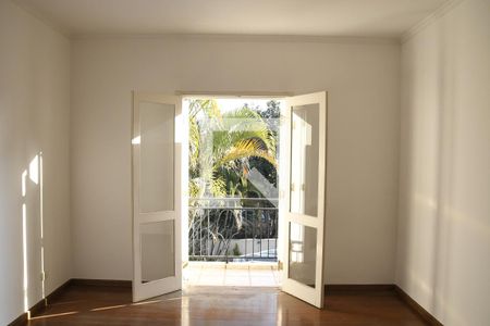 Casa de condomínio para alugar com 449m², 4 quartos e 2 vagasSuíte 2