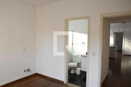 Casa de condomínio para alugar com 449m², 4 quartos e 2 vagasSuíte