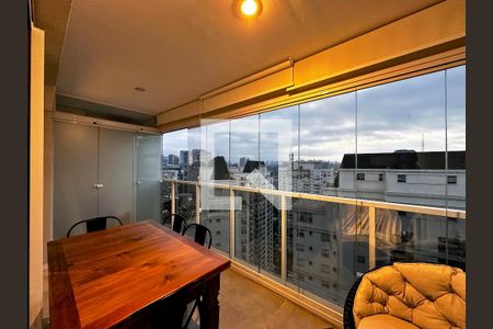 Apartamento à venda com 55m², 1 quarto e 1 vagaSacada