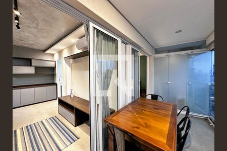 Apartamento à venda com 55m², 1 quarto e 1 vagaSacada