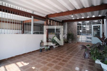 Casa para alugar com 130m², 2 quartos e 1 vaga Casa para alugar com 130m², 2 quartos e 1 vagaGaragem