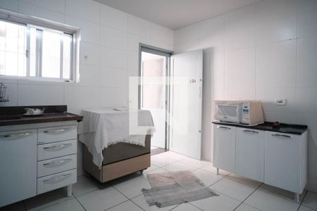 Casa para alugar com 130m², 2 quartos e 1 vaga Casa para alugar com 130m², 2 quartos e 1 vagaCozinha