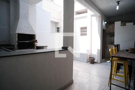 Casa para alugar com 130m², 2 quartos e 1 vaga Casa para alugar com 130m², 2 quartos e 1 vagaCozinha