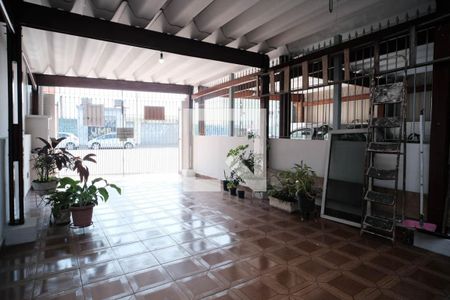 Casa para alugar com 130m², 2 quartos e 1 vaga Casa para alugar com 130m², 2 quartos e 1 vagaGaragem