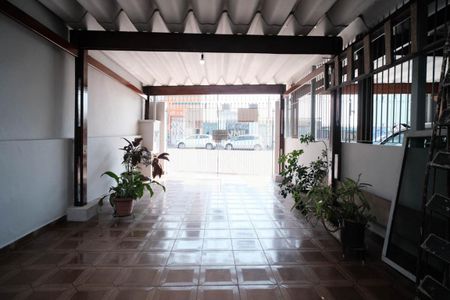 Casa para alugar com 130m², 2 quartos e 1 vaga Casa para alugar com 130m², 2 quartos e 1 vagaGaragem