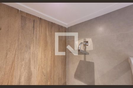 Apartamento à venda com 70m², 2 quartos e 1 vaga Apartamento à venda com 70m², 2 quartos e 1 vagaBanheiro