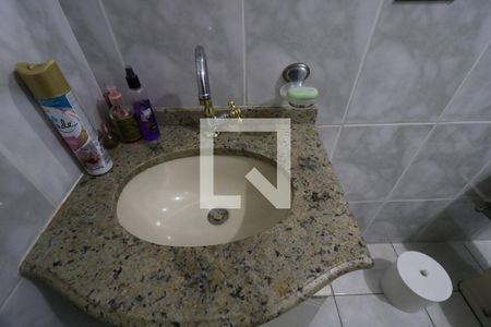 Casa à venda com 430m², 3 quartos e 6 vagasBanheiro da Suíte - Pia