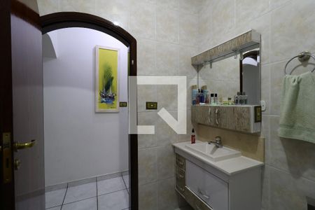 Casa à venda com 430m², 3 quartos e 6 vagasBanheiro Piso Inferior