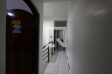 Casa à venda com 430m², 3 quartos e 6 vagasCorredor Piso Superior