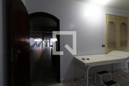 Casa à venda com 430m², 3 quartos e 6 vagasEscritório