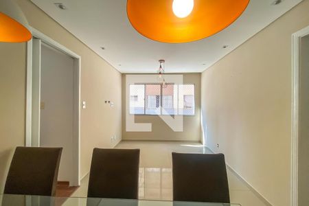 Apartamento para alugar com 68m², 2 quartos e 1 vaga Apartamento para alugar com 68m², 2 quartos e 1 vagaSala