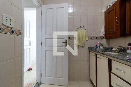 Apartamento para alugar com 75m², 2 quartos e sem vagaBanheiro