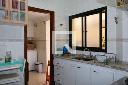 Apartamento à venda com 71m², 2 quartos e 2 vagasCozinha