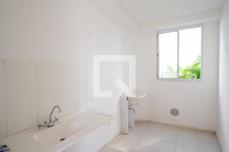 Cozinha de apartamento para alugar com 2 quartos, 42m² em Jardim Maria Estela, São Paulo