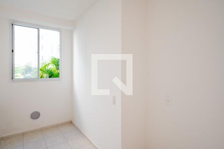 Cozinha de apartamento para alugar com 2 quartos, 42m² em Jardim Maria Estela, São Paulo
