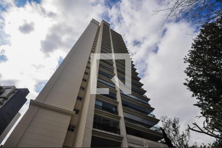 Apartamento à venda com 400m², 6 quartos e 5 vagasFachada