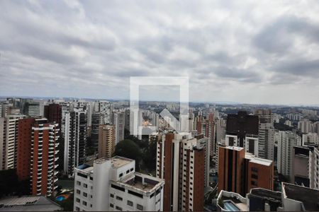 Apartamento à venda com 400m², 6 quartos e 5 vagasVista da Suíte 3