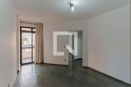 Sala de apartamento para alugar com 1 quarto, 55m² em Centro , Campinas