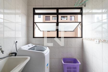 Apartamento à venda com 67m², 3 quartos e 1 vagaÁrea de Serviço