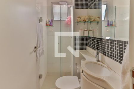 Apartamento à venda com 39m², 2 quartos e sem vaga Apartamento à venda com 39m², 2 quartos e sem vagaBanheiro
