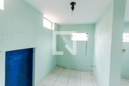 Casa para alugar com 253m², 4 quartos e 4 vagasSótão