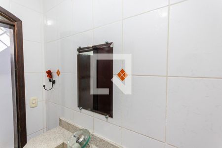 Casa para alugar com 253m², 4 quartos e 4 vagasLavabo