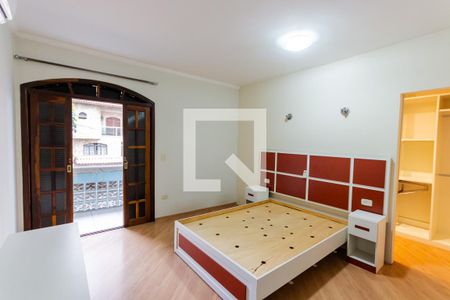 Casa para alugar com 253m², 4 quartos e 4 vagasQuarto