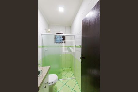 Casa para alugar com 253m², 4 quartos e 4 vagasBanheiro 2