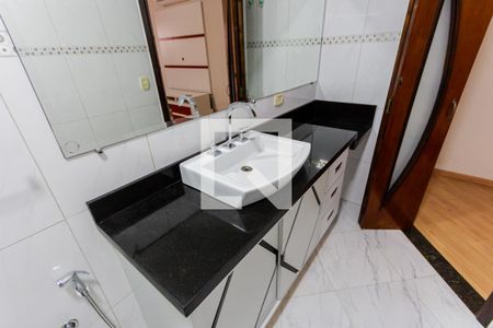 Casa para alugar com 253m², 4 quartos e 4 vagasBanheiro