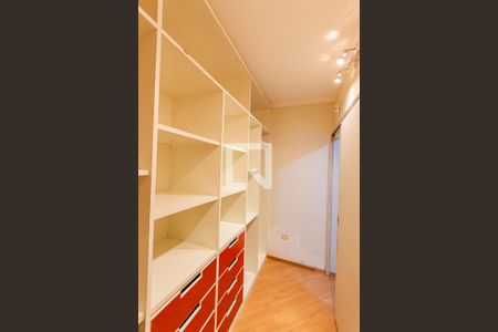 Casa para alugar com 253m², 4 quartos e 4 vagasCloset - Quarto