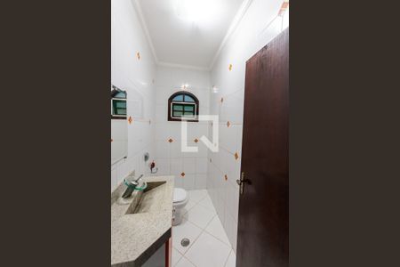 Casa para alugar com 253m², 4 quartos e 4 vagasLavabo