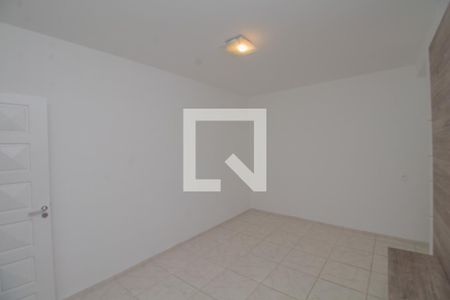 Sala de casa para alugar com 2 quartos, 70m² em Vila Sao Nicolau, São Paulo