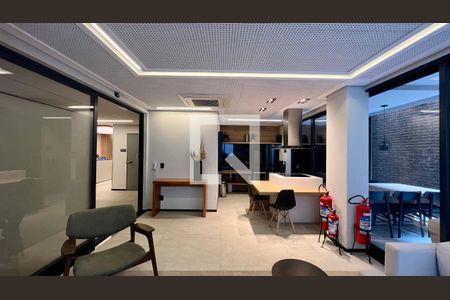 Studio à venda com 28m², 1 quarto e sem vagaÁrea comum - Salão de festas