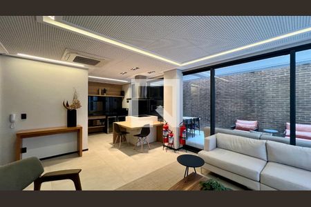 Studio à venda com 28m², 1 quarto e sem vagaÁrea comum - Salão de festas