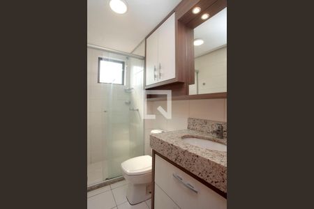 Banheiro de apartamento para alugar com 1 quarto, 51m² em Petrópolis, Porto Alegre