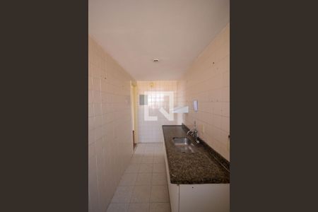 Apartamento para alugar com 54m², 2 quartos e 1 vaga Apartamento para alugar com 54m², 2 quartos e 1 vagaCozinha e Área de Serviço