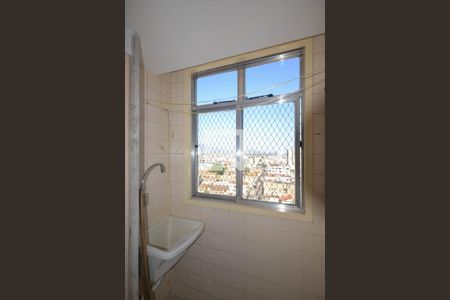 Apartamento para alugar com 54m², 2 quartos e 1 vaga Apartamento para alugar com 54m², 2 quartos e 1 vagaCozinha e Área de Serviço