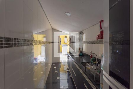 Casa à venda com 250m², 3 quartos e 6 vagasCozinha