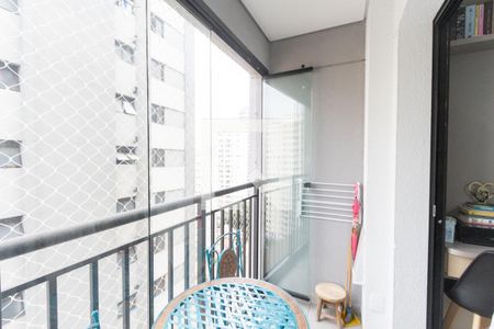 Apartamento à venda com 32m², 1 quarto e sem vagaVaranda Sala