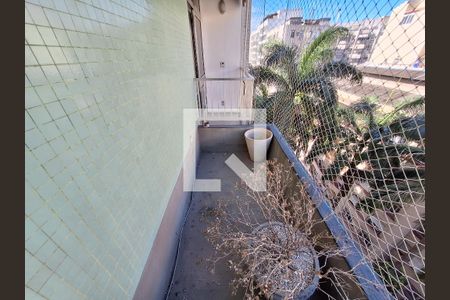 Apartamento à venda com 239m², 6 quartos e 2 vagas Apartamento à venda com 239m², 6 quartos e 2 vagasVaranda do quarto 1