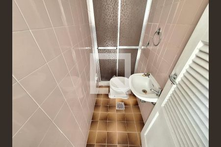 Apartamento à venda com 239m², 6 quartos e 2 vagas Apartamento à venda com 239m², 6 quartos e 2 vagasBanheiro de serviço